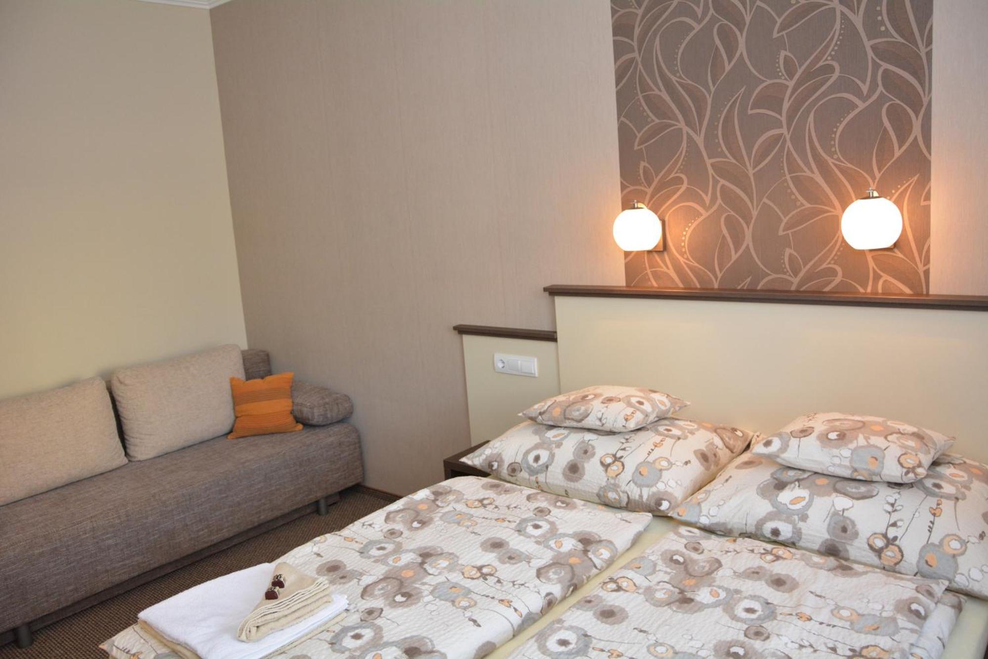 Bodza Apartmanok Eger Camera foto